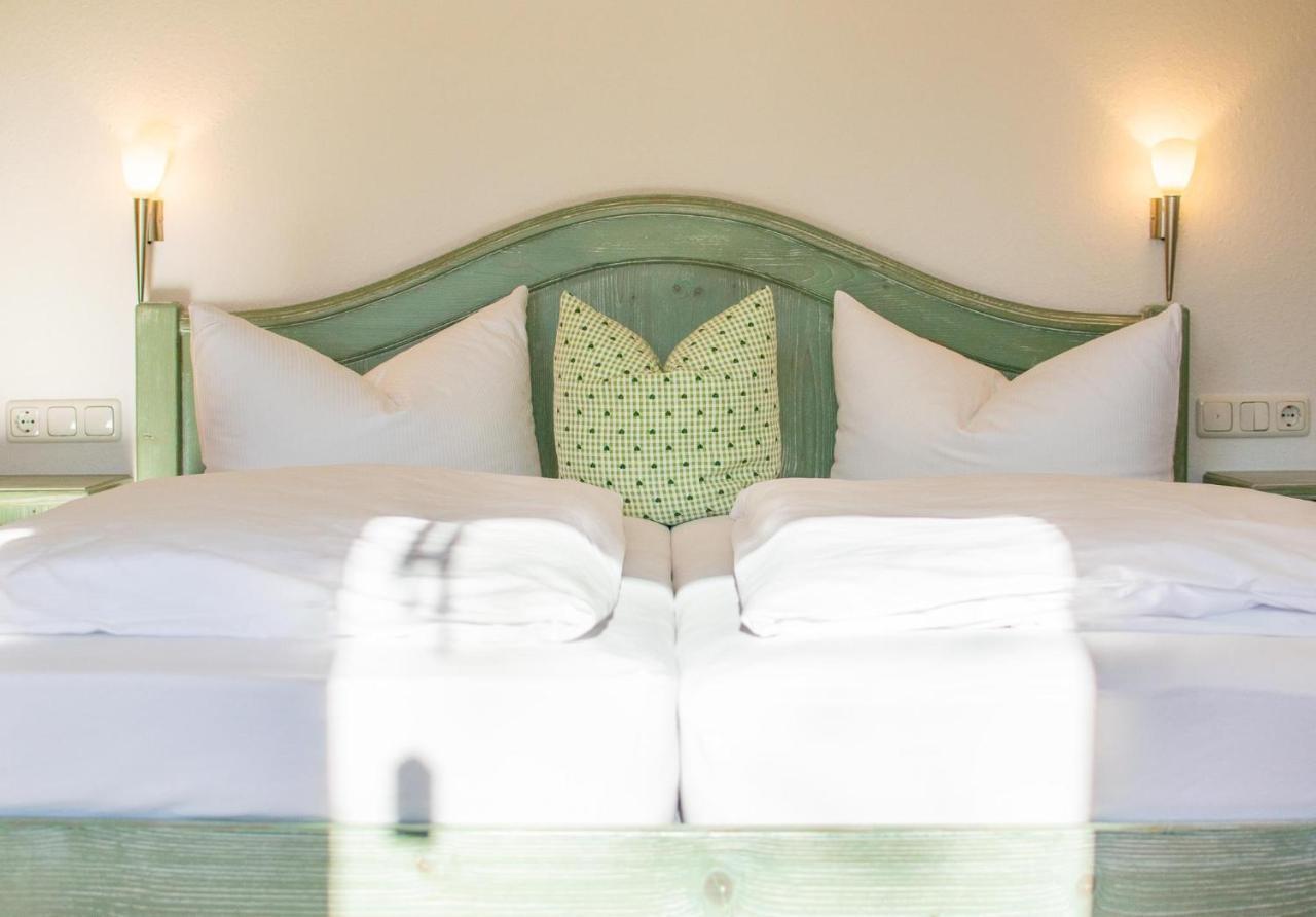Gaestehaus Schmid Hotel โอเบอร์สเทาเฟิน ภายนอก รูปภาพ